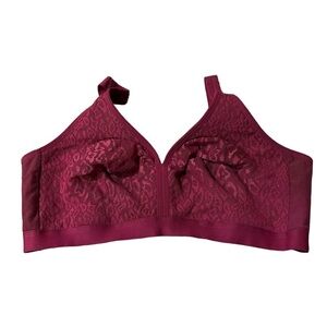 Cacique lace wireless soft bra size 44dd
